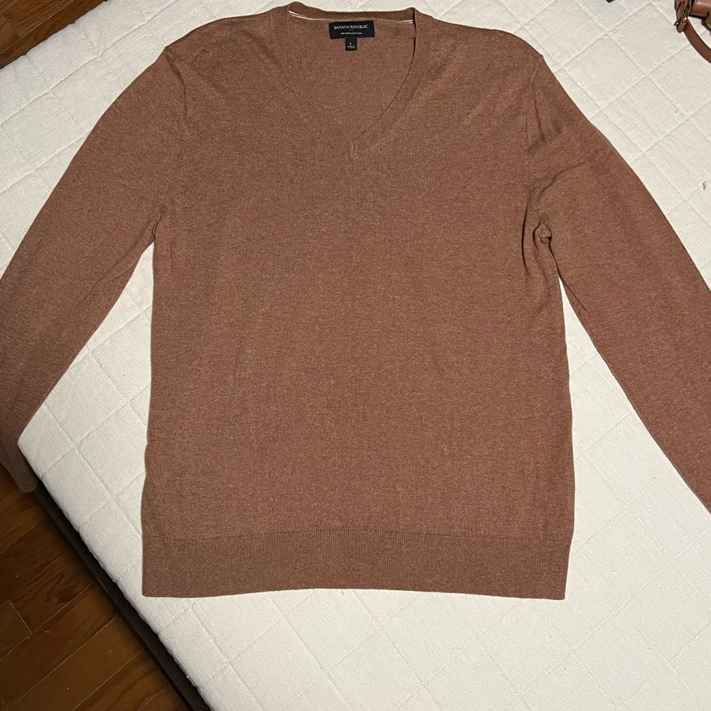 Banana Republic Wool Pullover